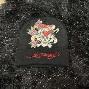 Ed hardy black beanie